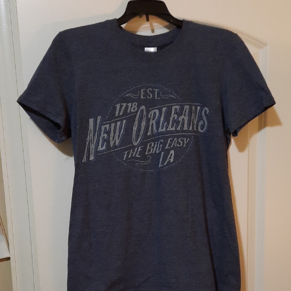 Gildan Soft style New Orleans T